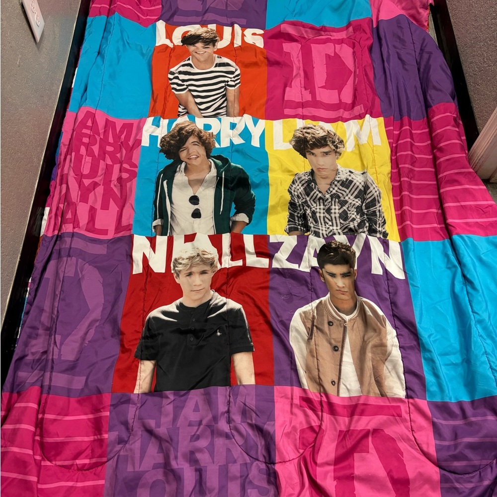 1 DIRECTION TWIN COMFORTER